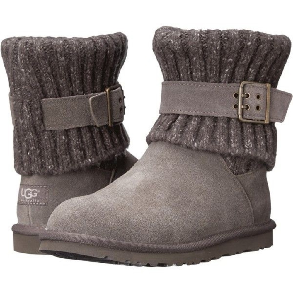 UGG Cambridge Ankle Boot